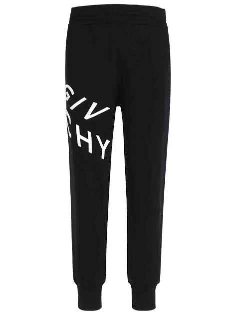 GIVENCHY