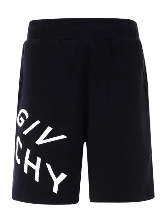GIVENCHY